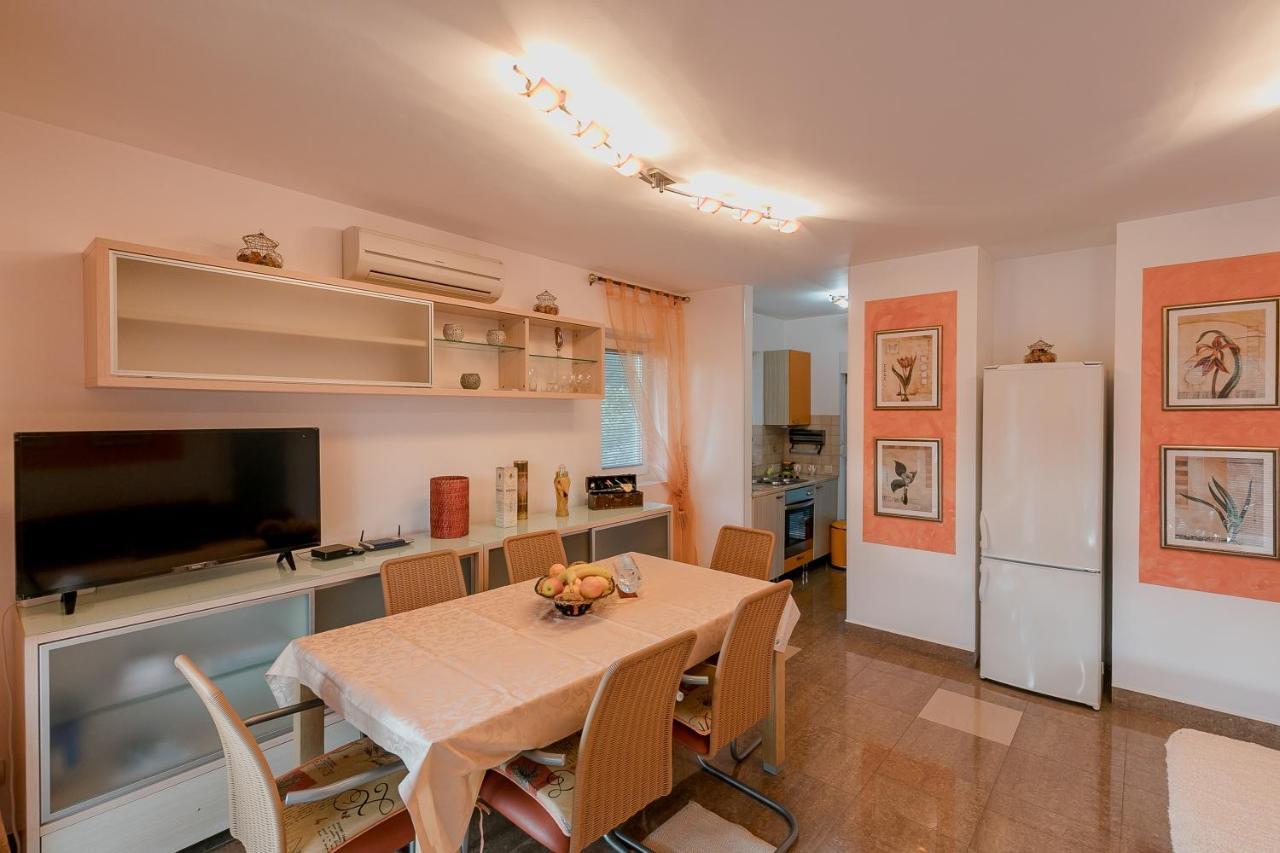 Palm Point Apartment Petrovac Exterior photo